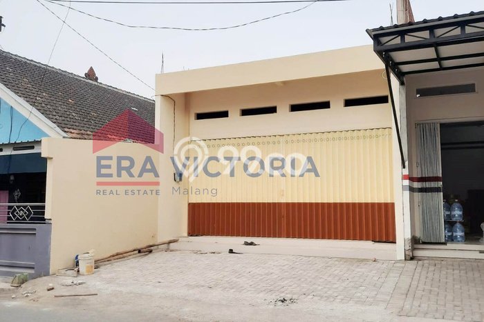 AREA PROSPEKTIF! Ruko Kawasan Pakis, Luas 180m², Area Premium AREA PROSPEKTIF! Ruko Kawasan Pakis, Luas 180m², Area Premium