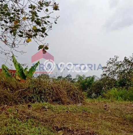 Lahan Dijual Lokasi Strategis di Malang dengan Luas 100m2 Lahan Dijual Lokasi Strategis di Malang dengan Luas 100m2