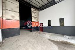Gudang Kawasan Blimbing, Luas 450m², Area Komersial, Siap Bisnis Gudang Kawasan Blimbing, Luas 450m², Area Komersial, Siap Bisnis