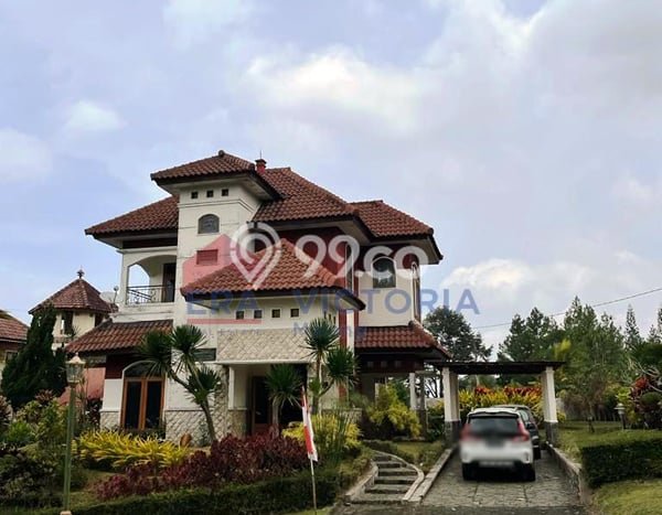 Rumah Eksklusif Dijual LT 1100m2 di Karangploso, Malang Rumah Eksklusif Dijual LT 1100m2 di Karangploso, Malang