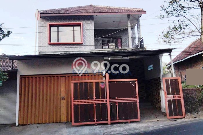 Disewakan Rumah 2 Lantai Kamar Banyak Dekat Predator Park Kota Batu Disewakan Rumah 2 Lantai Kamar Banyak Dekat Predator Park Kota Batu