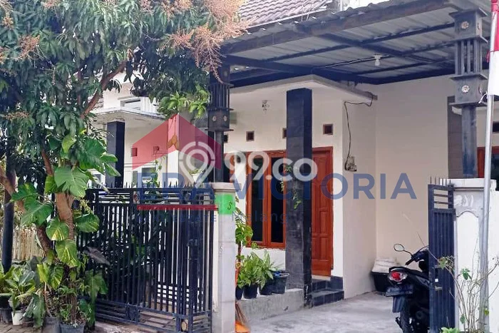 Disewakan Rumah 6 Menit Dari Taman Wisata Air Wendit Kota Malang Disewakan Rumah 6 Menit Dari Taman Wisata Air Wendit Kota Malang