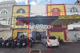 Ruko disewakan di Lowokwaru Malang dengan luas bangunan 128m2 Ruko disewakan di Lowokwaru Malang dengan luas bangunan 128m2
