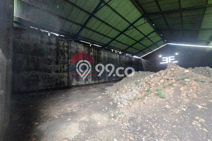 Gudang disewakan lokasi strategis Kepanjen Malang 1200m2 Gudang disewakan lokasi strategis Kepanjen Malang 1200m2