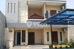 Hunian Mewah Siap Huni LT 426m2 di Wonokromo, Surabaya Hunian Mewah Siap Huni LT 426m2 di Wonokromo, Surabaya