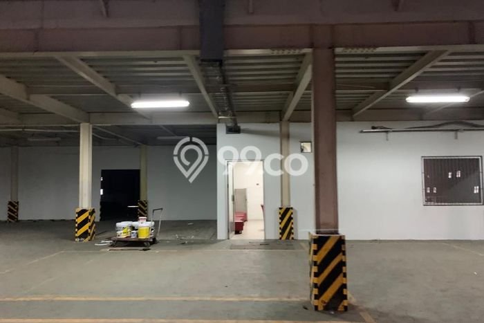 Unit Gudang Dijual di Karawaci Tangerang 2320m2 Unit Gudang Dijual di Karawaci Tangerang 2320m2