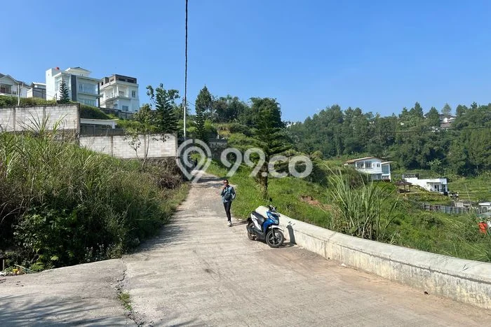 Jual Tanah Lokasi Prima Kawasan Megamendung, Luas 300m², Dekat Megamendung, Bogor, Bogor Jual Tanah Lokasi Prima Kawasan Megamendung, Luas 300m², Dekat Megamendung, Bogor, Bogor