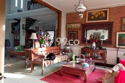 Dijual Rumah Luas Elegan Dengan View Eksklusif di Ciwaruga, Bandung Dijual Rumah Luas Elegan Dengan View Eksklusif di Ciwaruga, Bandung