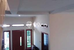 Rumah Nyaman 3 Lantai di Kebon Kopi Rumah Nyaman 3 Lantai di Kebon Kopi