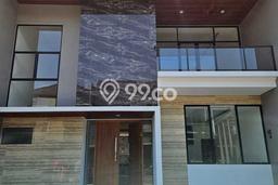 Jual Rumah Mewah Megah Dengan View Eksklusif di Singgasana, Bandung Jual Rumah Mewah Megah Dengan View Eksklusif di Singgasana, Bandung