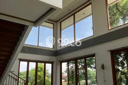 Rumah Mewah Siap Huni LT 1153m2 di Cidadap, Bandung Rumah Mewah Siap Huni LT 1153m2 di Cidadap, Bandung
