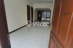 BEST PRICE! Rumah kawasan Holis Cigondewah, Akses ke Pusat Kota, 2 KM, Luas 170m² Bangunan 140m² BEST PRICE! Rumah kawasan Holis Cigondewah, Akses ke Pusat Kota, 2 KM, Luas 170m² Bangunan 140m²