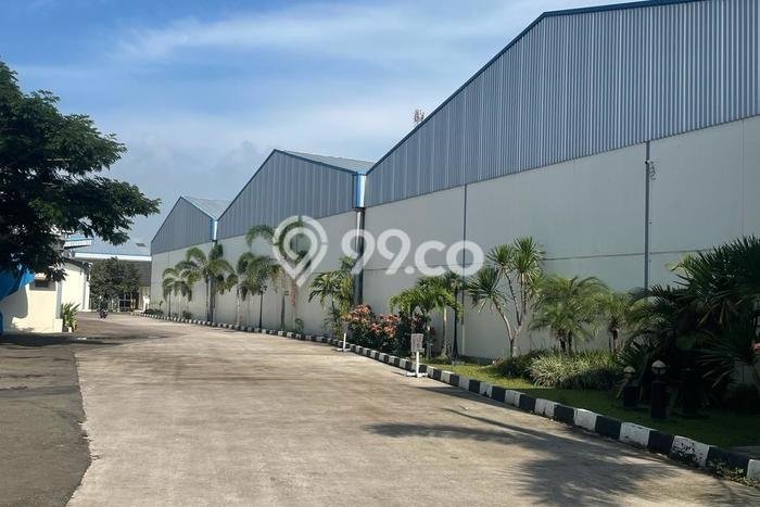 Gudang Kawasan Katapang, Luas 1836m², For Rent, Pusat Komersial, Ready Usaha Gudang Kawasan Katapang, Luas 1836m², For Rent, Pusat Komersial, Ready Usaha