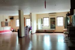 LOKASI PREMIUM! Ruko Kawasan Niaga Kawasan Surya Sumantri, Luas 209m², Siap Bisnis LOKASI PREMIUM! Ruko Kawasan Niaga Kawasan Surya Sumantri, Luas 209m², Siap Bisnis