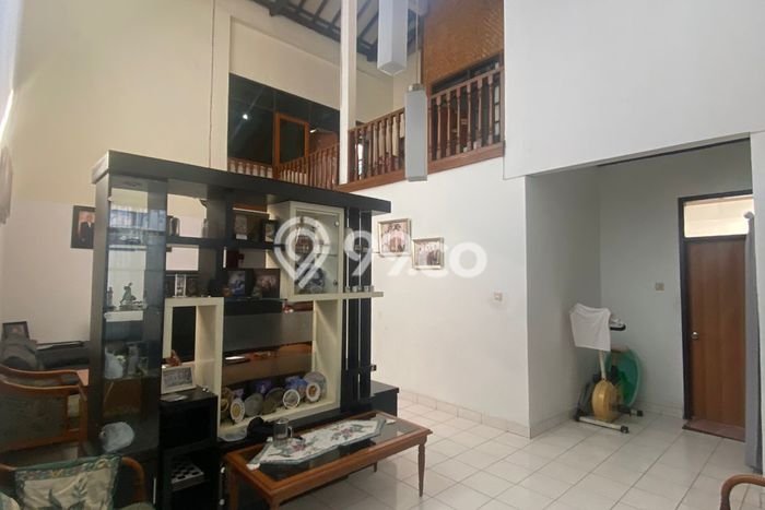 Unit Kost Dijual di Dago dengan 6 Kamar Area Ramai Unit Kost Dijual di Dago dengan 6 Kamar Area Ramai
