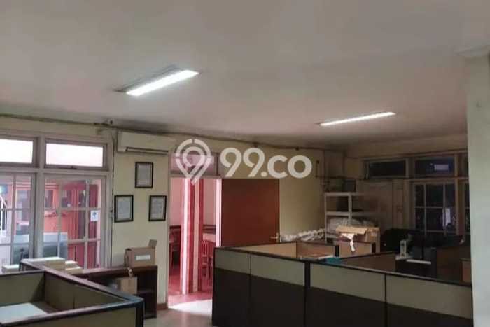 Dijual Komersial Kawasan Premium di Soekarno Hatta, Luas 600m², Jalan Utama Dijual Komersial Kawasan Premium di Soekarno Hatta, Luas 600m², Jalan Utama