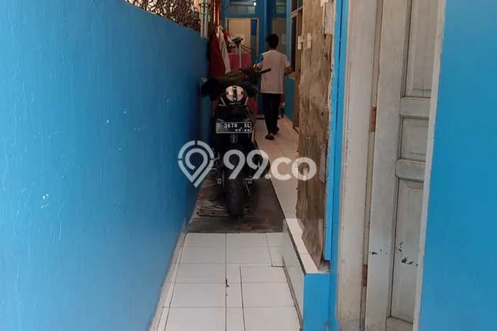 Rumah Kost Dijual di Regol, Bandung, Spesifikasi 21 KT, 8 KM, 300m2 Rumah Kost Dijual di Regol, Bandung, Spesifikasi 21 KT, 8 KM, 300m2