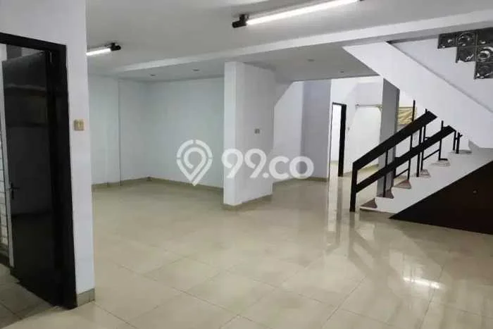 Rumah area Kosambi, Dekat Tol, 3 KT, Luas 270m² LB 300m² Rumah area Kosambi, Dekat Tol, 3 KT, Luas 270m² LB 300m²