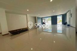Ruko Disewa di Bandung dengan LB 360m2 Area Komersial Ramai Ruko Disewa di Bandung dengan LB 360m2 Area Komersial Ramai