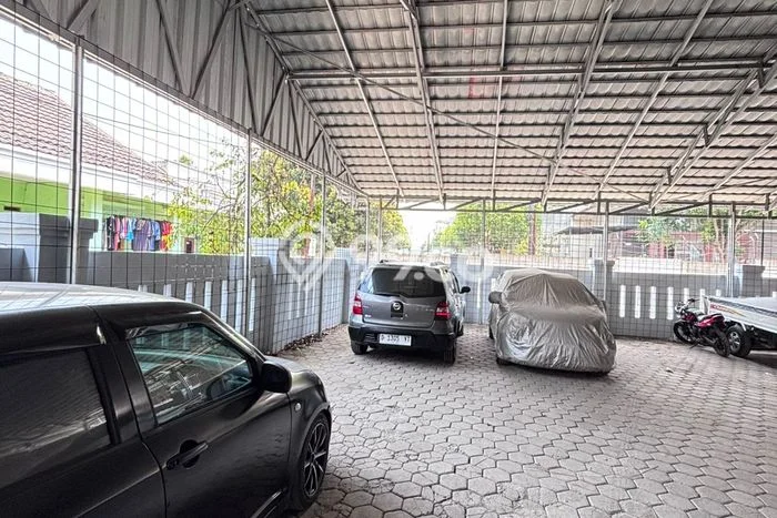 AREA PROSPEKTIF! Tanah Kawasan Batujajar, Luas 281m², Akses Transportasi AREA PROSPEKTIF! Tanah Kawasan Batujajar, Luas 281m², Akses Transportasi