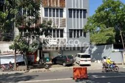 Unit Ruko Disewakan di Buah Batu di Area Ramai & Strategis Unit Ruko Disewakan di Buah Batu di Area Ramai & Strategis