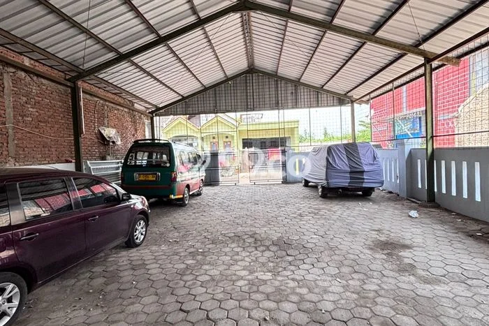 AREA PROSPEKTIF! Tanah Kawasan Batujajar, Luas 281m², Akses Transportasi AREA PROSPEKTIF! Tanah Kawasan Batujajar, Luas 281m², Akses Transportasi