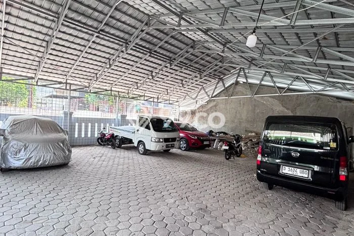 AREA PROSPEKTIF! Tanah Kawasan Batujajar, Luas 281m², Akses Transportasi AREA PROSPEKTIF! Tanah Kawasan Batujajar, Luas 281m², Akses Transportasi