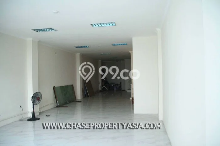 Ruko Disewa di Mampang Prapatan, Jakarta Selatan, LT 170m2 / LB 85m2 Ruko Disewa di Mampang Prapatan, Jakarta Selatan, LT 170m2 / LB 85m2