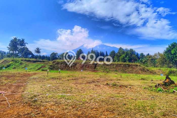 Tanah Strategis di Cisarua, Luas 150m2m², Ideal untuk Perumahan Tanah Strategis di Cisarua, Luas 150m2m², Ideal untuk Perumahan