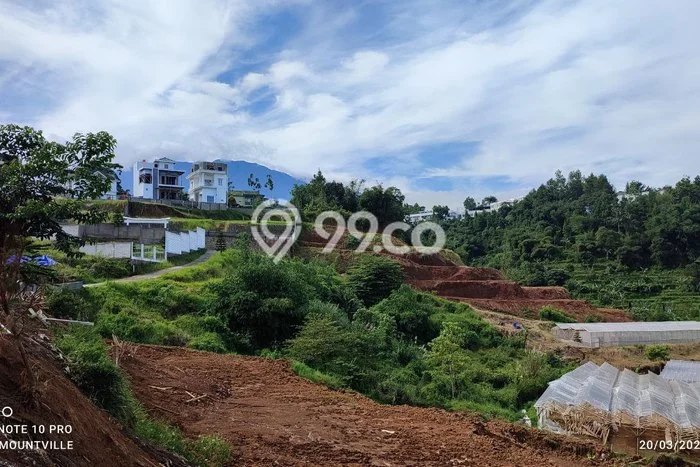 Tanah di Cisarua, Bogor Luas 350m2 Dijual Segera Tanah di Cisarua, Bogor Luas 350m2 Dijual Segera