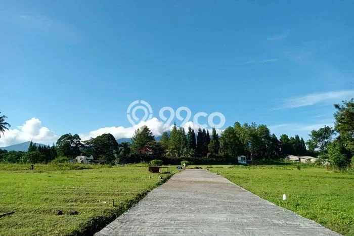 HARGA MENARIK! Tanah Kawasan Cisarua, Luas 300m2m², Lokasi Potensial HARGA MENARIK! Tanah Kawasan Cisarua, Luas 300m2m², Lokasi Potensial