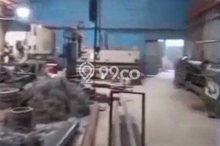 Unit Gudang Dijual di Jakarta Barat LT 2000m2 & LB 1800m2 Unit Gudang Dijual di Jakarta Barat LT 2000m2 & LB 1800m2