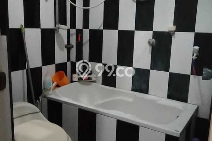 For Sale Rumah 5 Kamar Lokasi Strategis Nyaman dan Strategis di Kebon Jeruk For Sale Rumah 5 Kamar Lokasi Strategis Nyaman dan Strategis di Kebon Jeruk