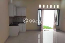 Rumah Luxury Modern Tanpa Renovasi di Kemanggisan Jakarta Barat Rumah Luxury Modern Tanpa Renovasi di Kemanggisan Jakarta Barat