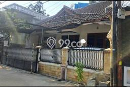Ready to Use! Luxury House LT 260m2 Desain Modern di Daan Mogot Ready to Use! Luxury House LT 260m2 Desain Modern di Daan Mogot