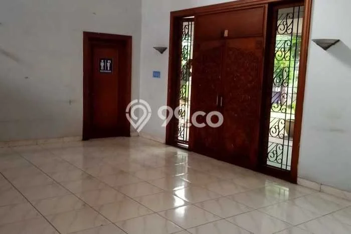 Tanah di Menteng, Jakarta Pusat Luas 2121m2 Dijual Segera Tanah di Menteng, Jakarta Pusat Luas 2121m2 Dijual Segera