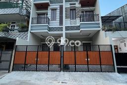 Rumah Luxury Modern Siap Huni di Tomang Jakarta Barat Rumah Luxury Modern Siap Huni di Tomang Jakarta Barat