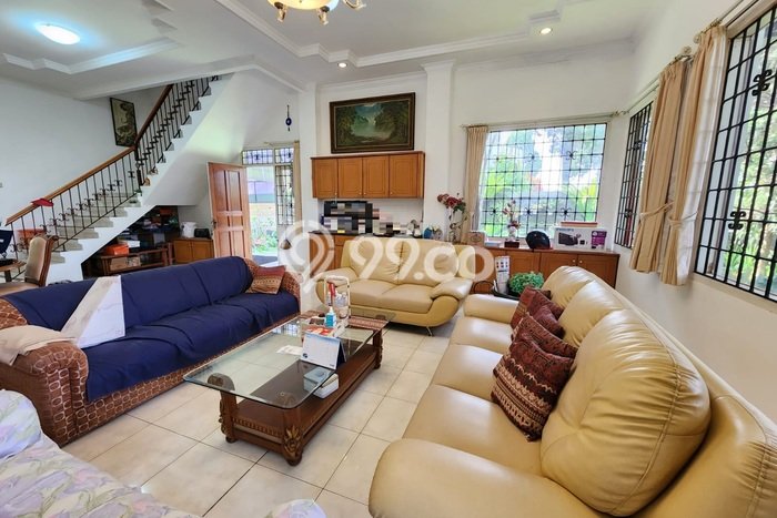 Jual Rumah Luas Megah Dengan View Eksklusif di ciumbuleuit, Bandung Jual Rumah Luas Megah Dengan View Eksklusif di ciumbuleuit, Bandung
