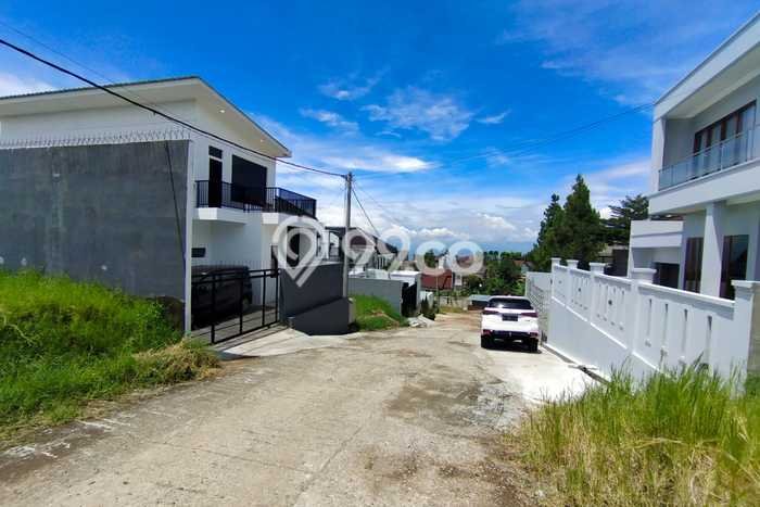 Tanah Dijual di Bandung Seluas 227m2 Strategis Tanah Dijual di Bandung Seluas 227m2 Strategis