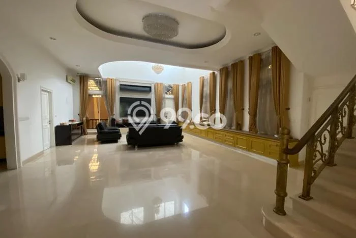 Jual Rumah Mewah Megah Dengan View Eksklusif di Pantai Indah Kapuk, Jakarta Utara Jual Rumah Mewah Megah Dengan View Eksklusif di Pantai Indah Kapuk, Jakarta Utara