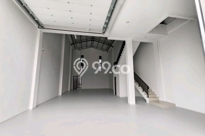 Gudang untuk Disewa di Pusat Jakarta Utara Luas Bangunan 270m2 Gudang untuk Disewa di Pusat Jakarta Utara Luas Bangunan 270m2