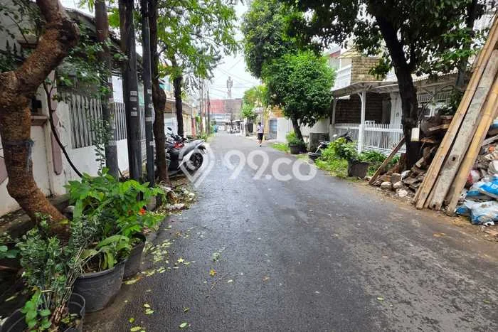 Cocok Untuk Investasi! For Sale Kost di Tanjung Duren 51 Kamar Cocok Untuk Investasi! For Sale Kost di Tanjung Duren 51 Kamar