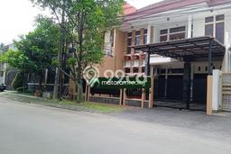 EXCLUSIVE OFFER! Rumah kawasan Batununggal, 3 KM, Area Premium, LT 300m² Bangunan 300m² EXCLUSIVE OFFER! Rumah kawasan Batununggal, 3 KM, Area Premium, LT 300m² Bangunan 300m²