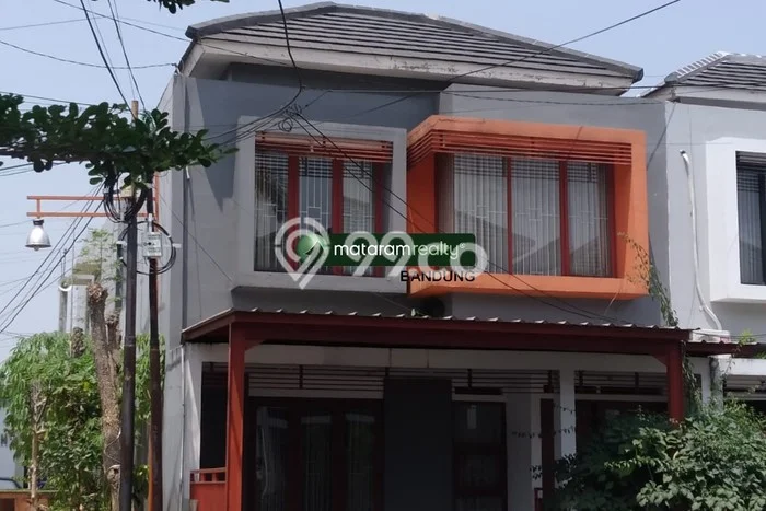 Jual Rumah Modern 3 KT di Soekarno Hatta, Bandung Jual Rumah Modern 3 KT di Soekarno Hatta, Bandung