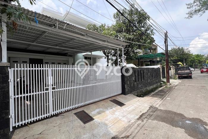 Rumah Cantik Siap Huni Di Bandung Kidul Luas 270m2 Lokasi Strategis Rumah Cantik Siap Huni Di Bandung Kidul Luas 270m2 Lokasi Strategis