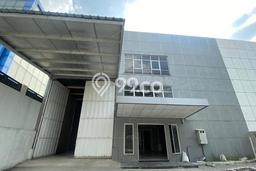 Gudang Komersial Disewakan di Lippo Cikarang Cikarang Luas 930m2 Gudang Komersial Disewakan di Lippo Cikarang Cikarang Luas 930m2