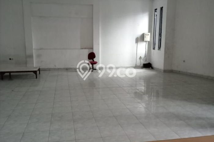 Gudang Area Strategis di , Luas 660m2m², For Rent, Kawasan Niaga Gudang Area Strategis di , Luas 660m2m², For Rent, Kawasan Niaga