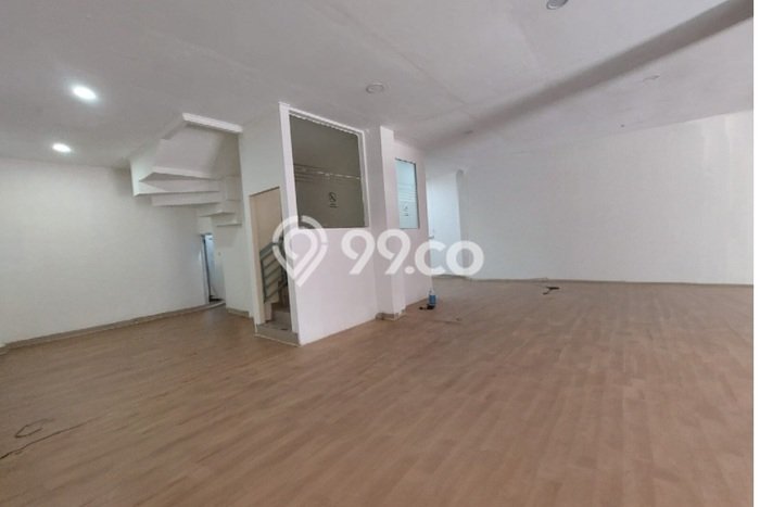 Disewakan Ruko Kawasan Premium Kawasan Muara Karang, Luas 620m², Siap Usaha Disewakan Ruko Kawasan Premium Kawasan Muara Karang, Luas 620m², Siap Usaha