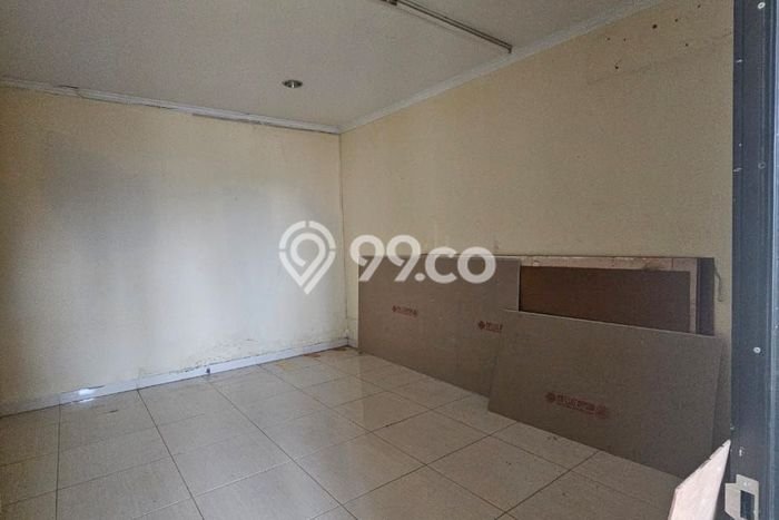 Ruko untuk Disewa di Pusat Jakarta Utara Luas Bangunan 350m2 Ruko untuk Disewa di Pusat Jakarta Utara Luas Bangunan 350m2
