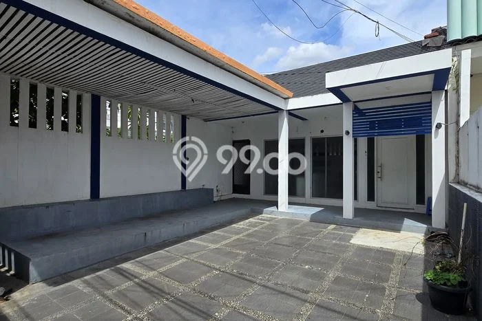 Komersial Dijual di Prime Area Jakarta Timur Luas 100m2 Komersial Dijual di Prime Area Jakarta Timur Luas 100m2